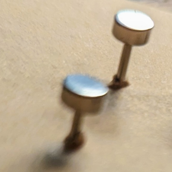 Orange calcite stone  earrings - Picture 2 of 3